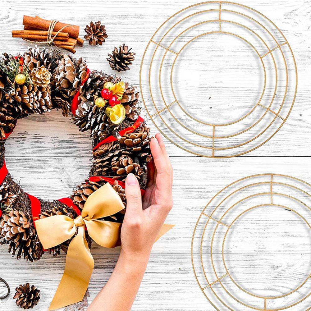 Cadre de couronne mural en mét - Wreath Form Wire avis et prix